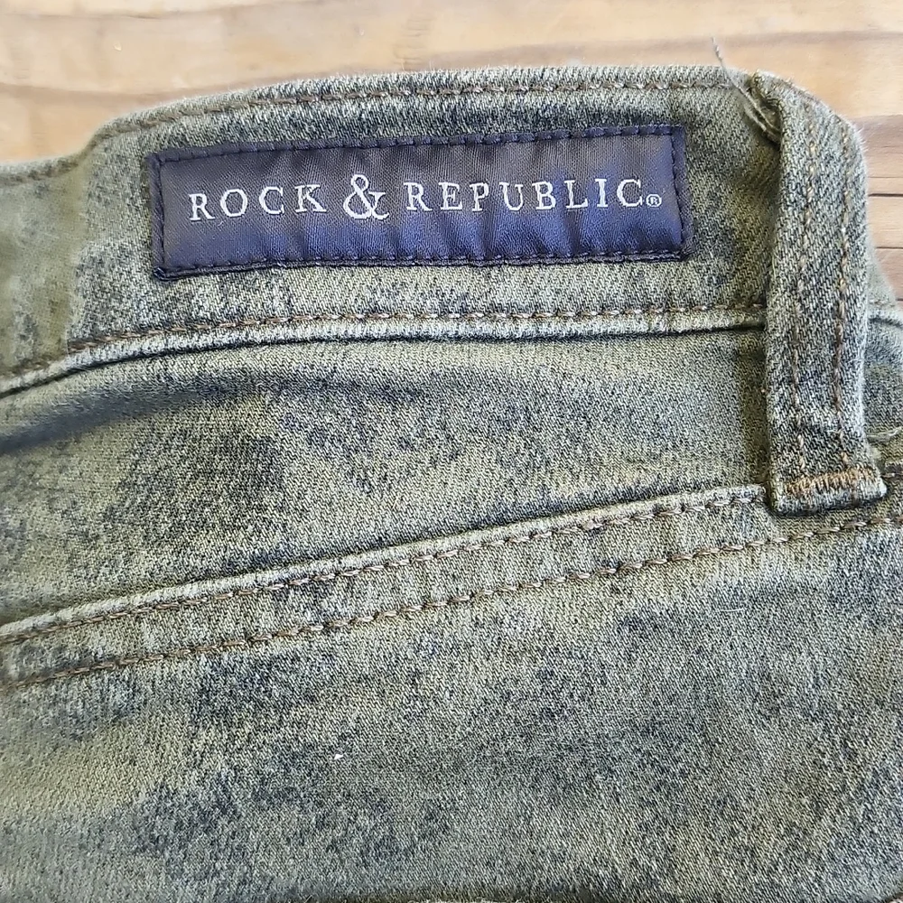 Rock & Republic Green Acid Crop Denim Skinny Jeans